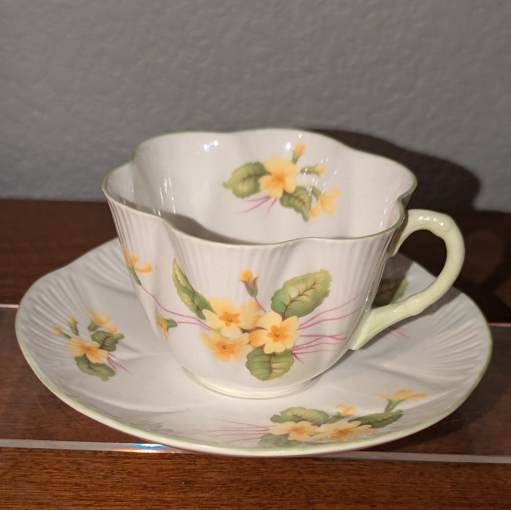 Vintage Shelley fine bone China Primrose Pattern 13430 Teacup and Saucer